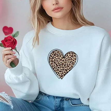 Leopard Print Valentines Day Sweatshirt, Valentines Women Sweater, Leopard Heart Printed Jumper for Girlfriend, Valentine's Day Gift for Her