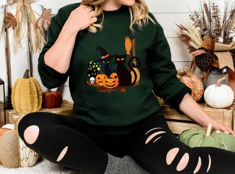 Black Cat Halloween Sweatshirt, Gothic Halloween Cat Printed Sweater, Vintage Fall Ghost Jumper, Spooky Season Tops, Halloween Party Gifts