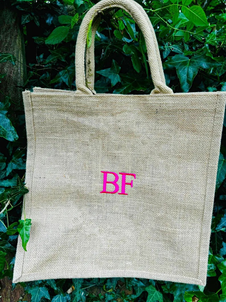 Personalised Jute Tote Bag, Custom Name Bridesmaid Tote Bag, Embroidered Minimalist Shopping Bag, Hen Do Gift for Her, Bridesmaid Party Gift