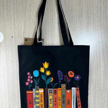 Personalised Birth Flower Tote Bags, Custom Books Titles Printed Floral Canvas Bag, Book Lovers Special Gifts, Anniversary Presents for Wife