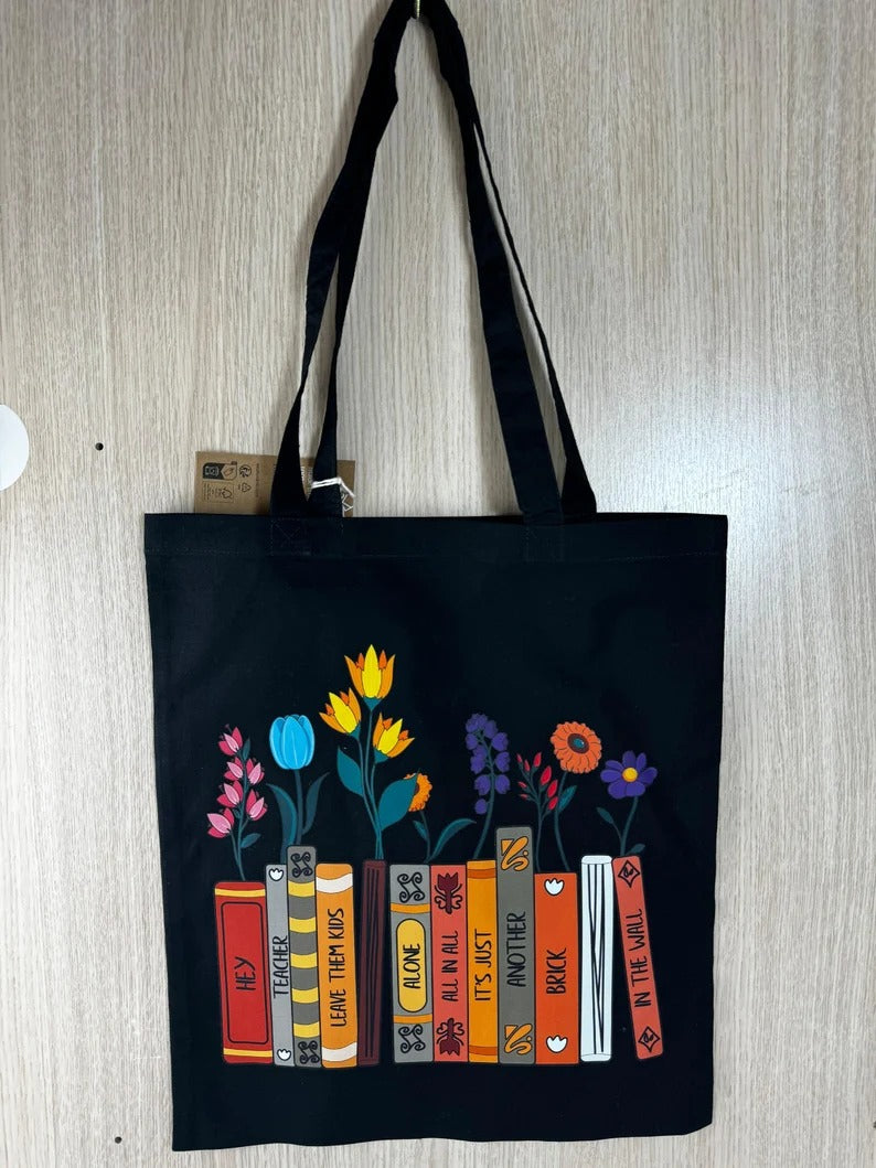 Personalised Birth Flower Tote Bags, Custom Books Titles Printed Floral Canvas Bag, Book Lovers Special Gifts, Anniversary Presents for Wife