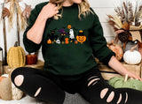 Halloween Black Cats Sweatshirt, Vintage Cats on Pumpkin Printed Sweater, Spooky Season Winking Pumpkin Jumper, Cat Lovers Halloween Outfits