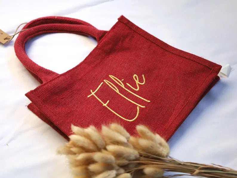 Custom Christmas Gifts Tote Bag, Personalised Name Embroidered Red Xmas Bag, Monogram Xmas Party Burlap Tote Bag, Christmas Holiday Gift Bag