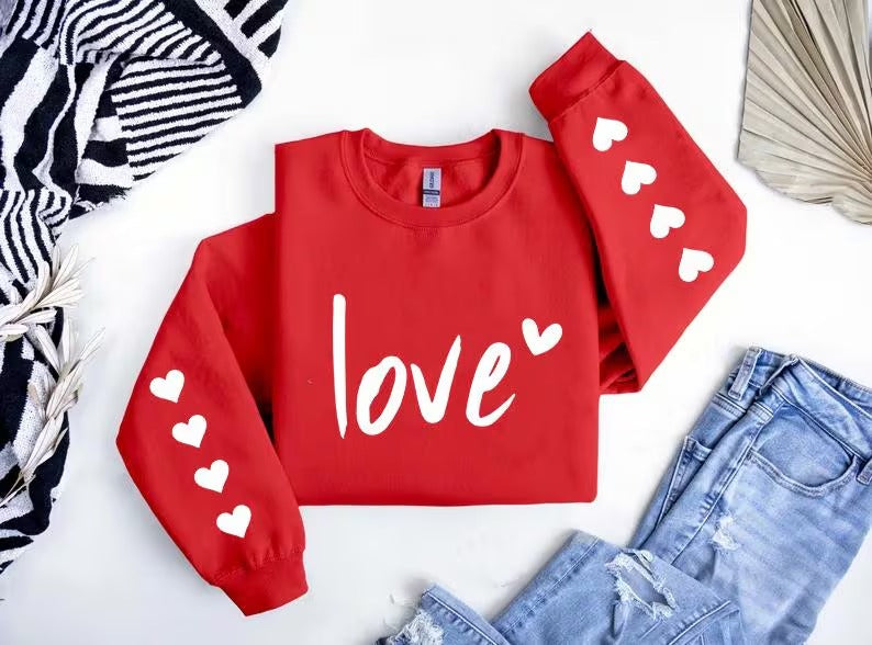 Valentine's Day Women Sweatshirt, Love Sweatshirt, Lover Hearts Printed Comfy Pullover Jumper, Girlfriend Valentine Crewnecks, Gifts for Her