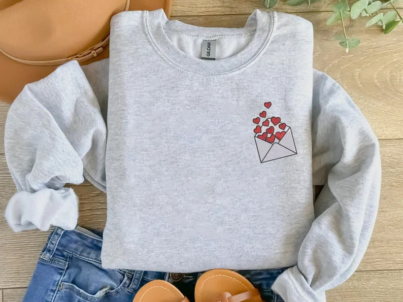 Embroidered Valentines Heart Sweatshirt, Love Letter Valentines Day Crewneck, Sweaters for Her, Comfy Colors Jumpers, Valentines Day Gifts