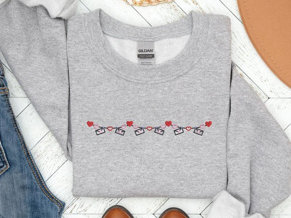 Valentines Love Garland Sweatshirt, Embroidered Gemma Vday Sweatshirt, Hearts and Love Letters Garland Jumper, Xoxo Sweater, Valentines Gift