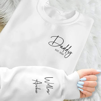 Personalised Sweatshirt for Mom Dad, Custom Mama Sweatshirt, Kids Name Sweater