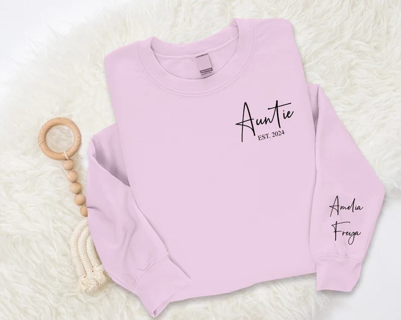 Personalised Sweatshirt for Mom Dad, Custom Mama Sweatshirt, Kids Name Printed On Sleeve Heart Sweater, Unisex Comfy XS-4XL Sizes Outfits