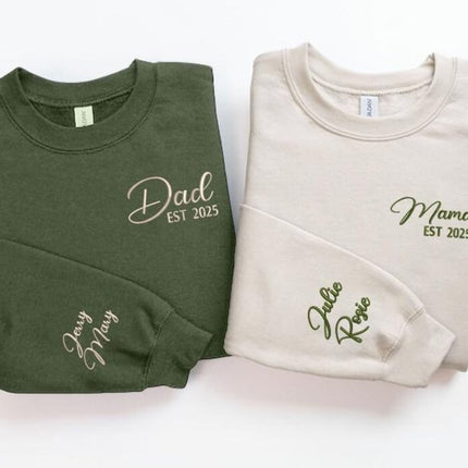Matching Mom and Dad Embroidered Sweatshirt, Personalised Mom Dad Sweater, Kids Name on Sleeve Mama Jumper, Dad Crewneck, Mother's Day Gifts