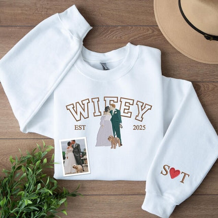 Embroidered Wifey Hubby Sweatshirt, Custom Portrait from Photo Sweater, Personalised Est Date Couple Matching Jumper, Newlywed Couple Gifts