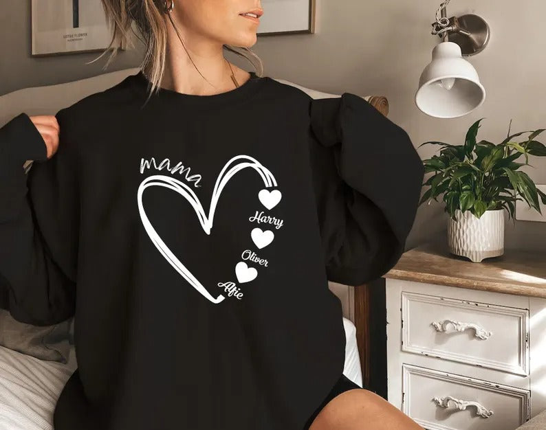 Custom Mum Heart Sweatshirt, Personalised Mama Sweater With Kid's Names, Mummy To Be Sweater, New Mom Birthday Gift, Mothers Day Presents