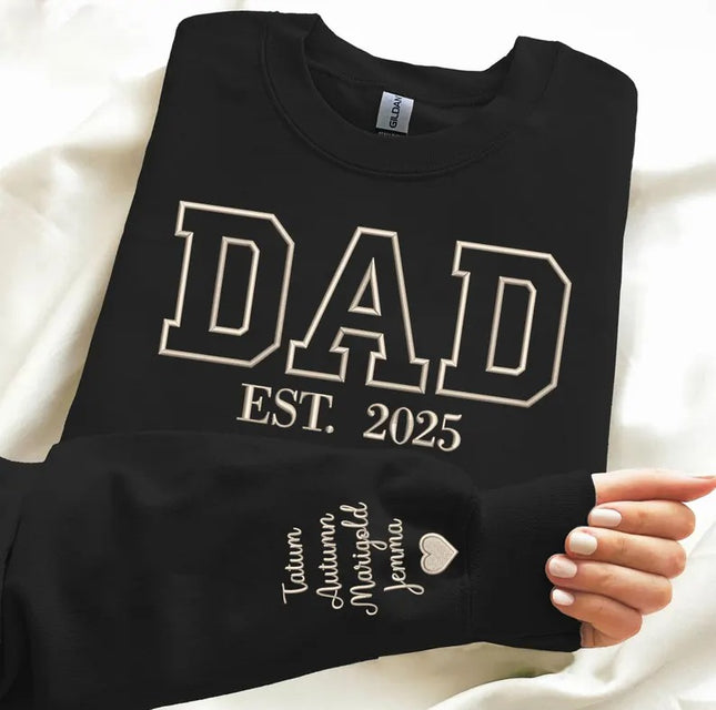 Embroidered Dad Sweatshirt, Personalized Kids Name on Sleeve, Gift for Dad, Father’s Day Gift, Dad Crewneck, New Dad Presents, Gifts for Him