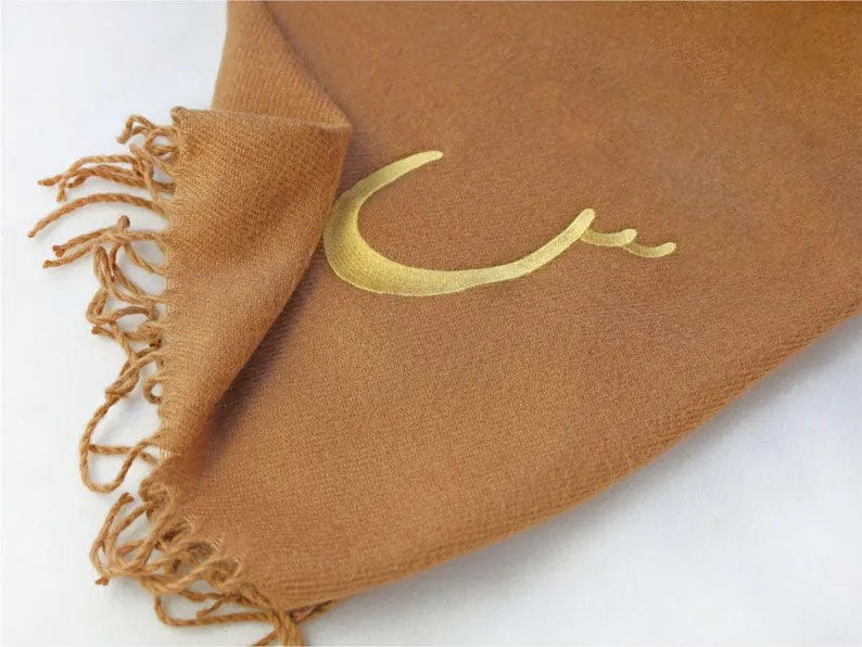 Personalised Arabic Initial Scarf, Embroidered initial Scarves, Classic Woven Warm Oversized Scarves, Winter Scarf, Birthday Gift For Wifey