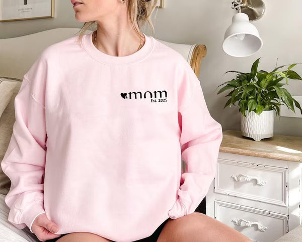 Custom Mama Est 2025 Sweatshirt, Personalised Mama To Be Printed Sweater, Pregnancy Announcement Crewneck Jumper, Mothers Day Gifts for Her