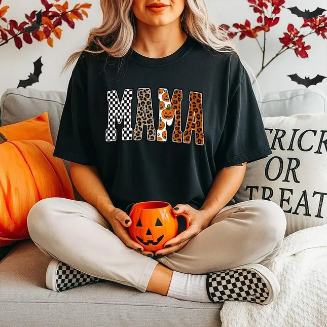 Mama Pumpkin Leopard T-Shirt, Fall Halloween Shirt for Moms, Autumn Fall Tee Top, Pumpkin Mama Shirt, Thanksgiving Fall Gift, Halloween Gift