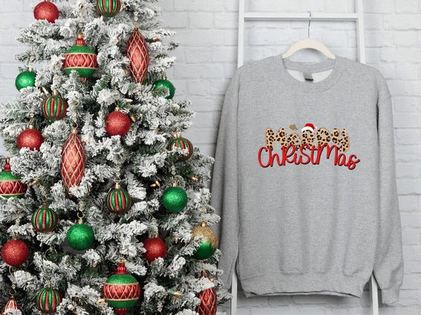 Merry Christmas Sweatshirt, Xmas Leopard Art Printed Crewneck Sweater, Retro Christmas Adults Kids Sizes Jumper, Unisex Tops, Xmas Eve Gifts