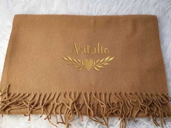 Custom Name Embroidered Scarf, Personalised Woven Comfy Scarf with Tassel Trim, Laurel Heart Monogram Winter Scarf, Christmas Gift for Her